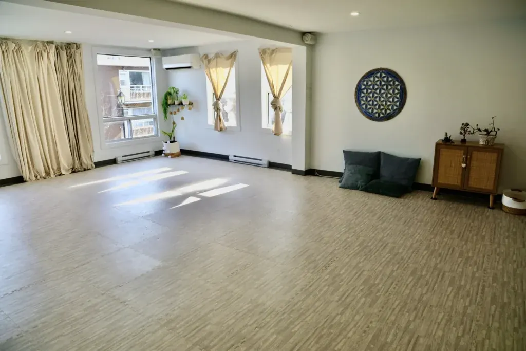 Salle d'atelier de l'Espace Sukhinah